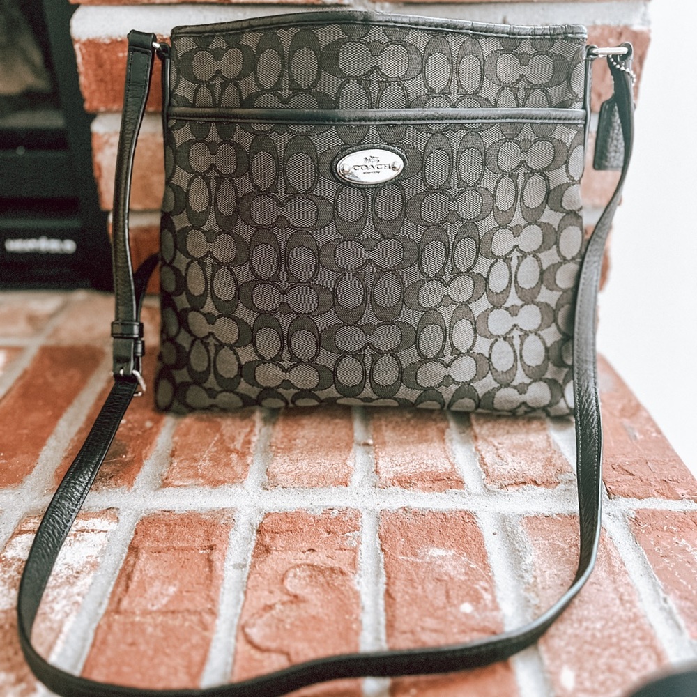 Authentic coach purse